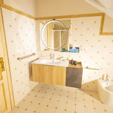 Palazzo Emilia Suites