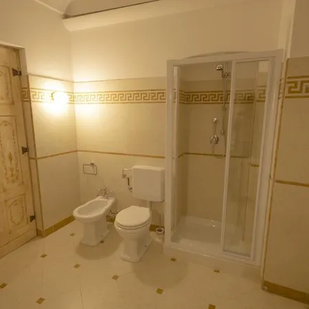 Palazzo Emilia Suites